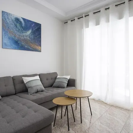 Apartamento La Loma 77-20
